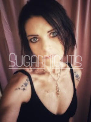 Lexi Tampa escort brunette selfie in black top Lexi Tampa escort brunette selfie in black top